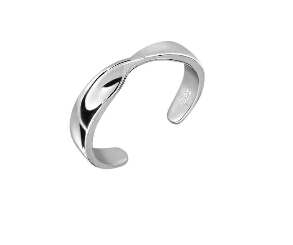 High Shine Sterling Silver Twist Toe Ring.