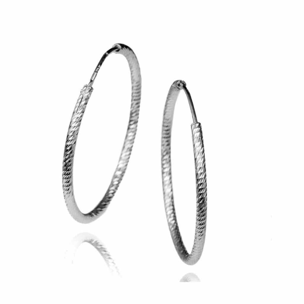 Sterling Silver Diamond Cut Hoop Earrings.