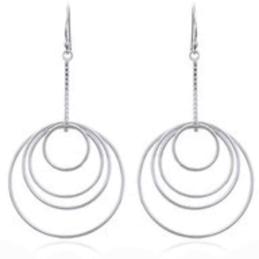 Large circle with three smaller circles inside on drop chain earrings.
